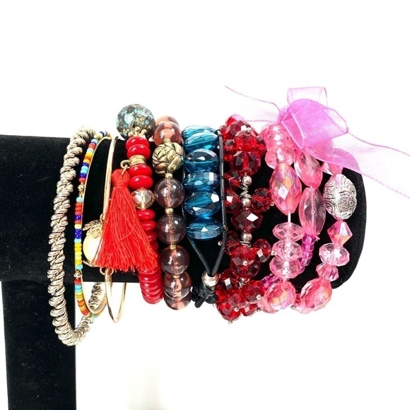 Jewelry Lot Wearable Bracelets Bangles Stretch 8 items - Picture 2 of 9